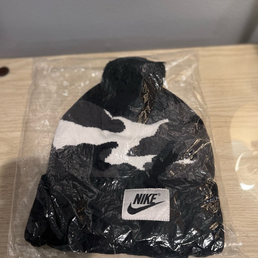 COPY - Nike Lot of 2 Beanies.